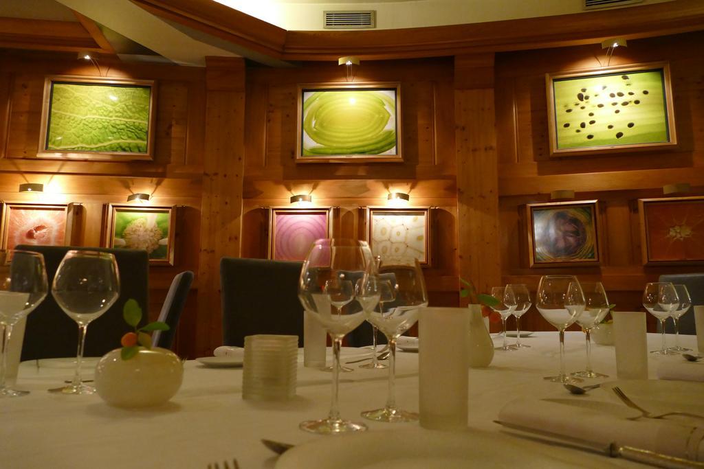 Logis Hotel Le France Villers-le-Lac Eksteriør billede